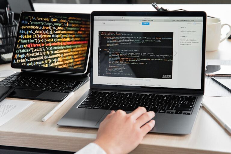 Digitale Zeiterfassung: Was moderne Software leisten muss